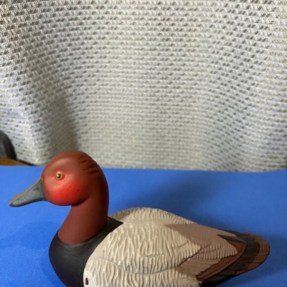 Pair of Vintage 1984 Ducks Avon Collectors Series Canvas Back & Buffle Head NIB - Picture 5 of 10